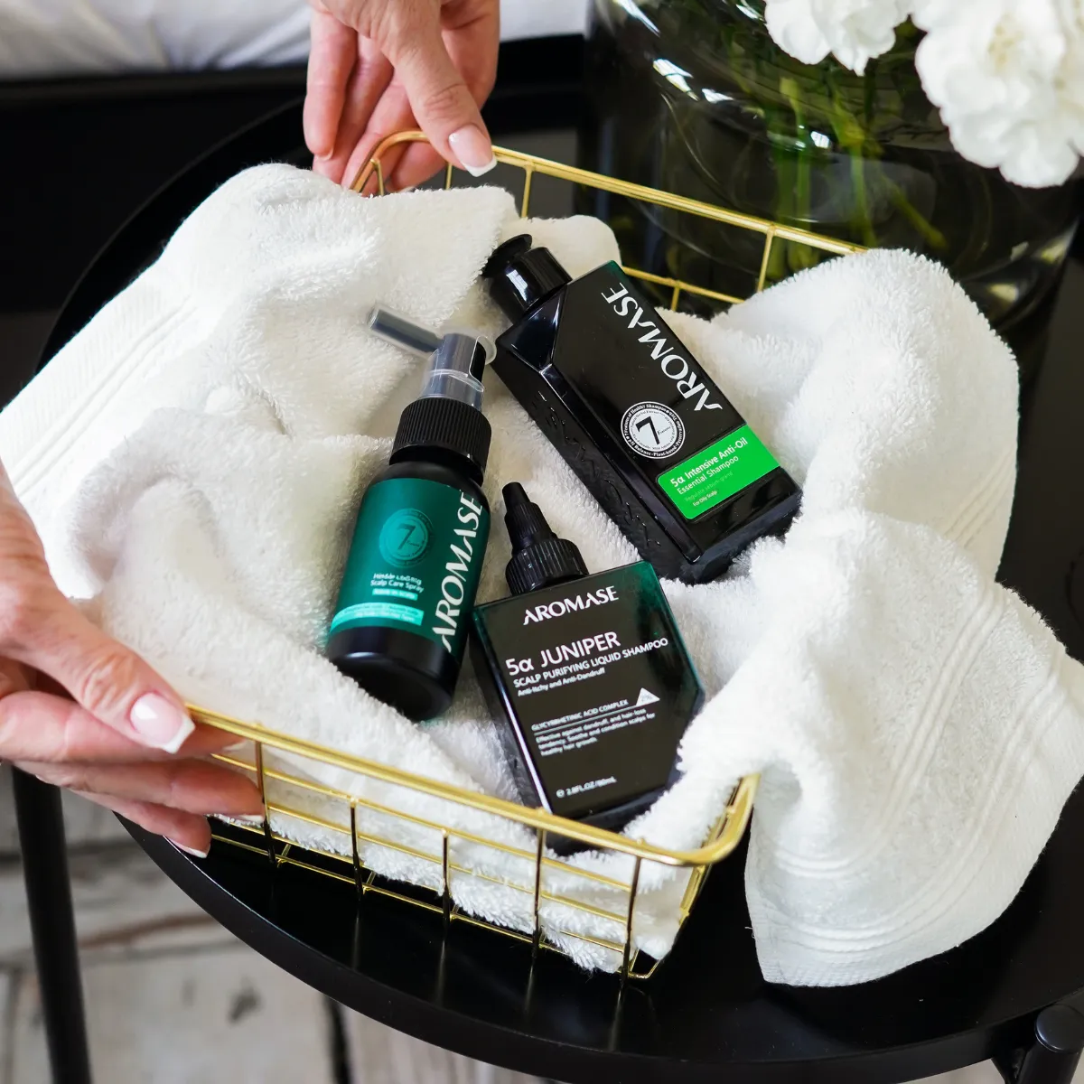 peeling-do-skory-glowy-aromase-juniper-postaw-na-3-stopniowa-pielegnacje